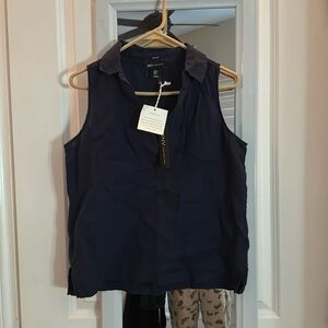 Navy linen collared sleeveless shirt